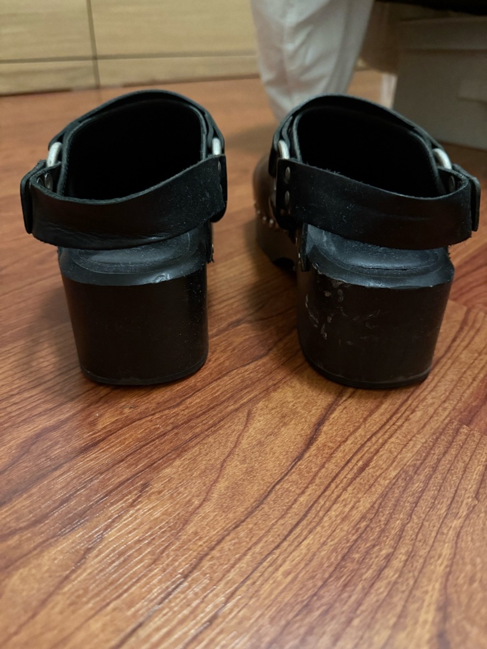 RE/DONE 70s Studded Slingback Clog Black - Picture 2 of 9